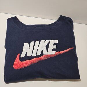 Nike Men's T-shirt XXL Navy Blue With Logo Accent Swoosh "The Nike Tee"